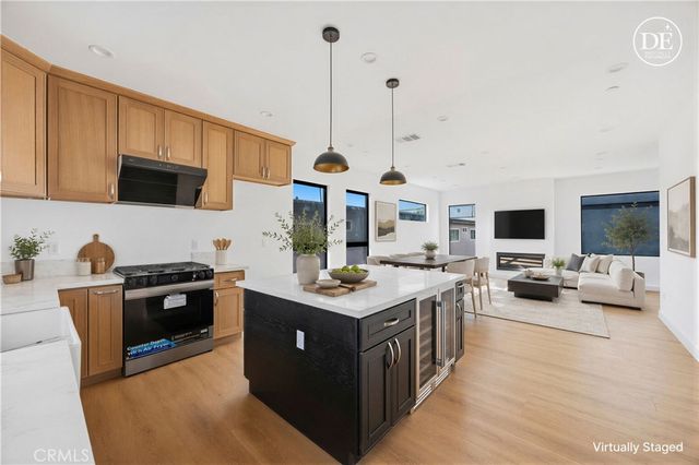 10158 Regent Street, Los Angeles