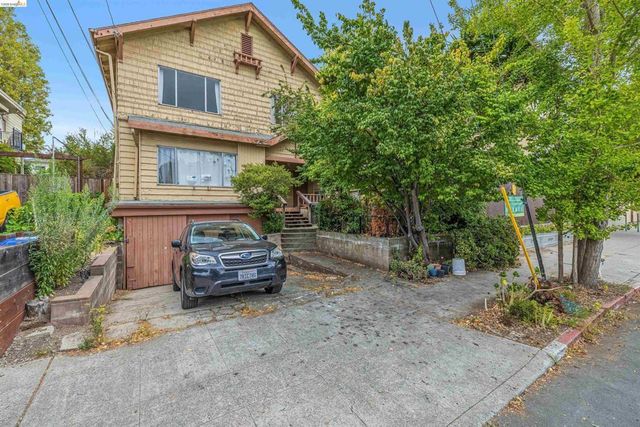 6502 Dana Street, Oakland