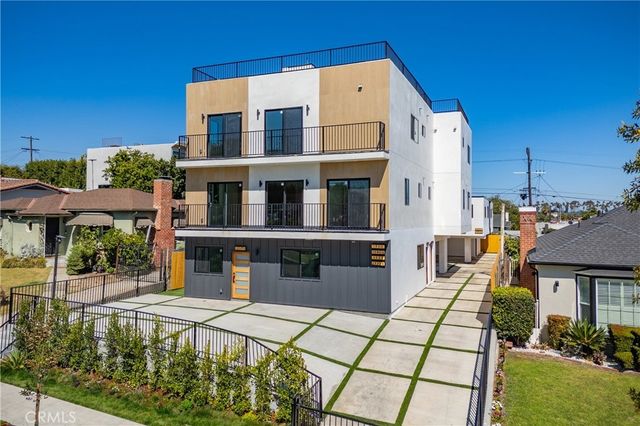 1330 S Longwood Avenue, Los Angeles