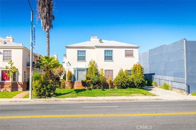 701 Crenshaw, Los Angeles