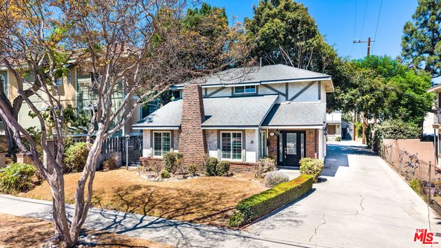17 Palmetto Drive, Alhambra