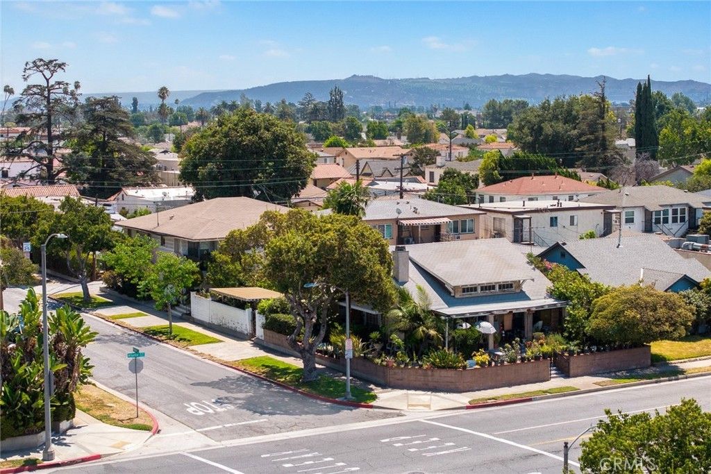 1600 S Atlantic Boulevard, Alhambra