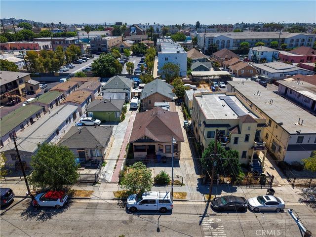 400 N St Louis, Los Angeles
