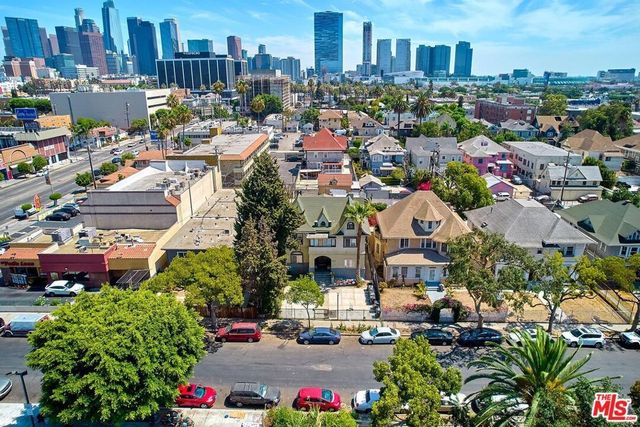 1020 S Westlake Avenue, Los Angeles