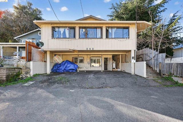 628 Olive Street, Sonora
