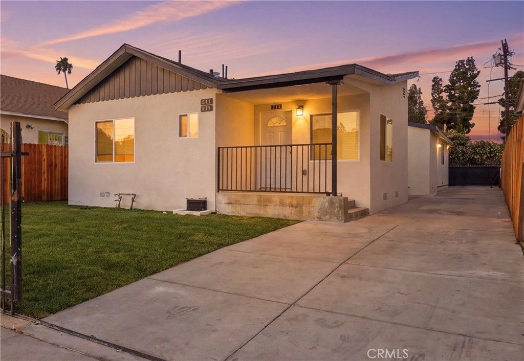 817 W 79th, Los Angeles