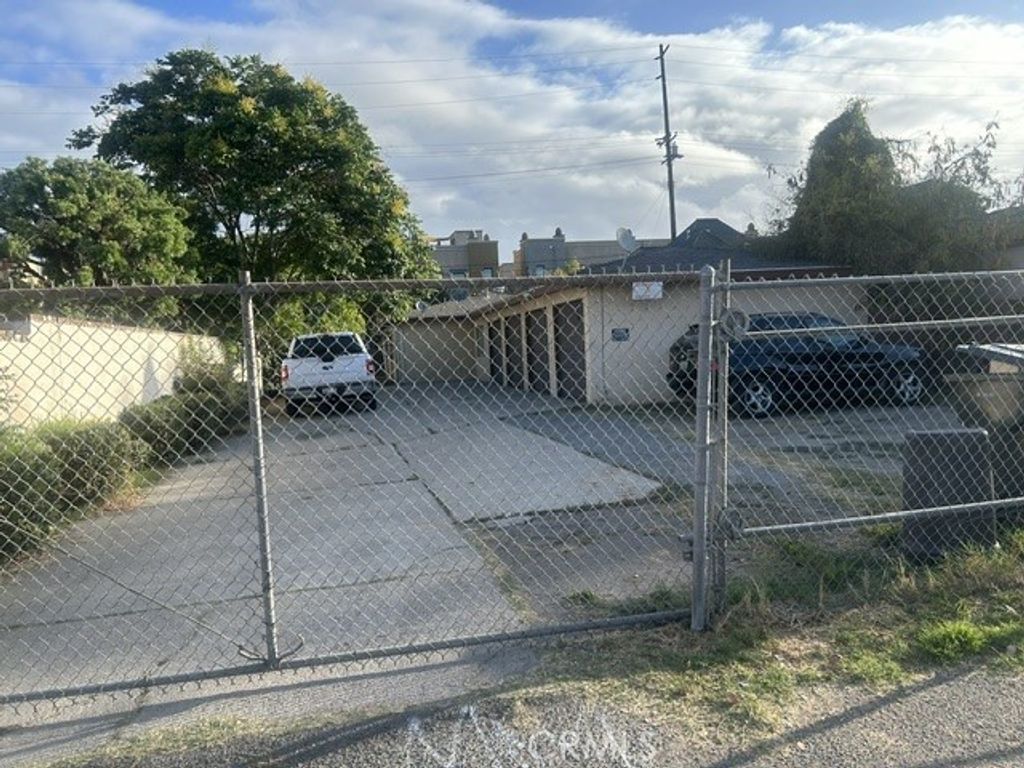118 E Truslow, Fullerton