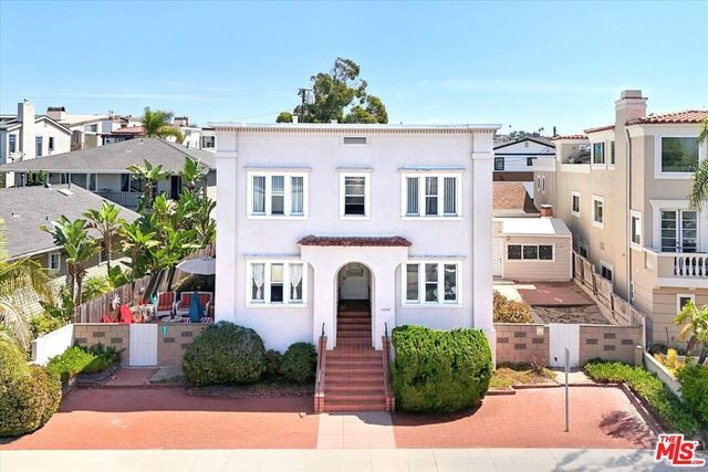 1644 Monterey Boulevard, Hermosa Beach