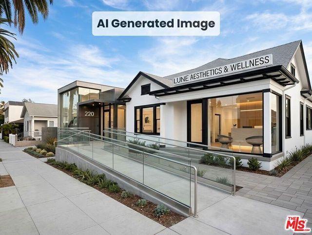 220 N Oxford Avenue, Los Angeles