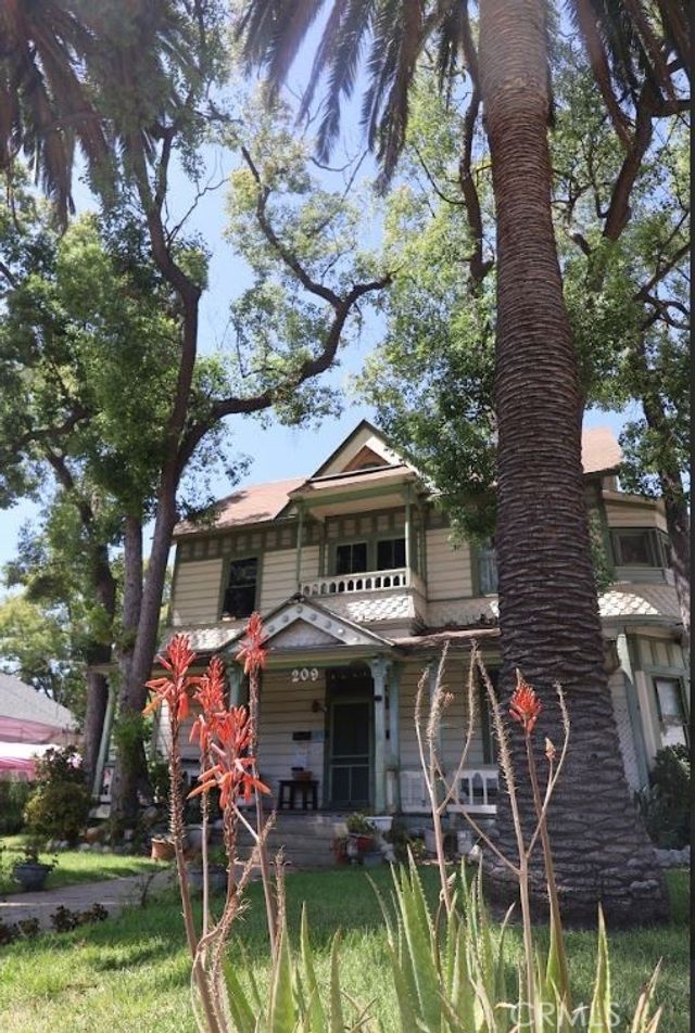 209 Carlton, Pasadena