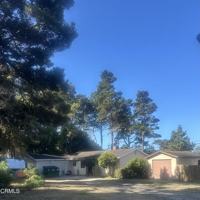 16451 N Highway 1, Fort Bragg