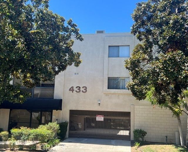 433 N Louise, Glendale