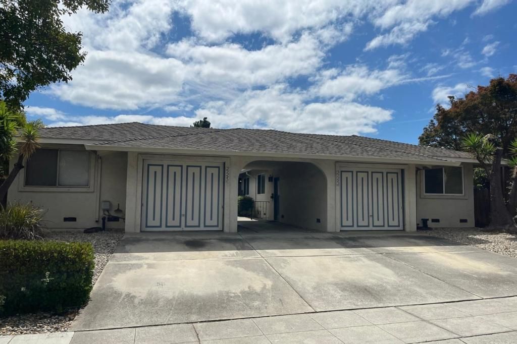 21240 Gardena Drive, Cupertino