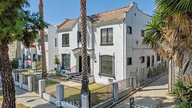 1121 W Martin Luther King Jr, Los Angeles