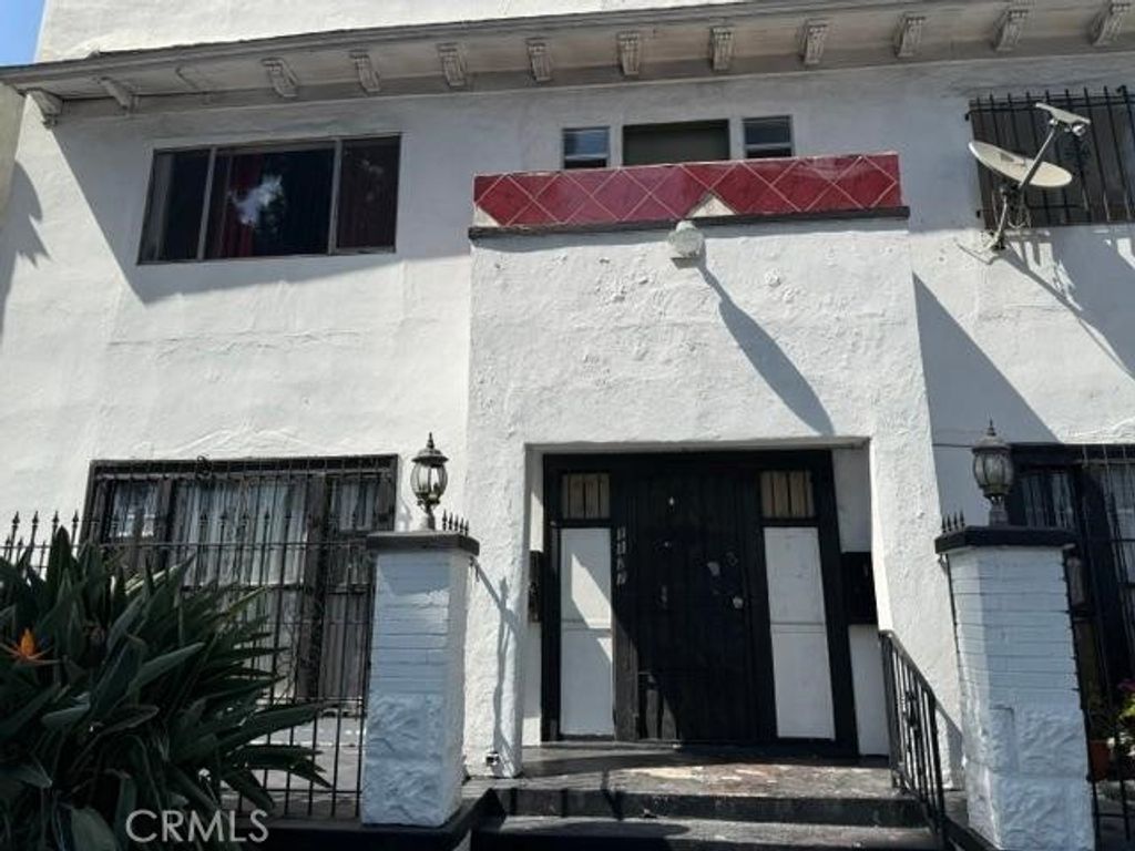 1127 W Martin Luther King Jr, Los Angeles
