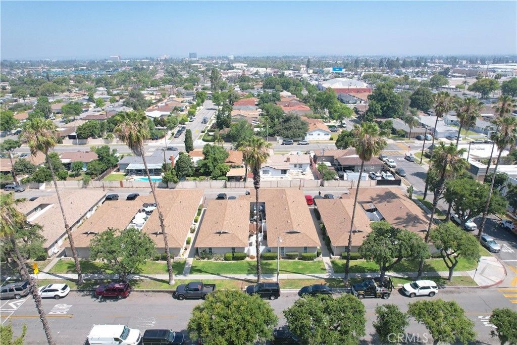 161 167 175 W Guinida Lane, Anaheim
