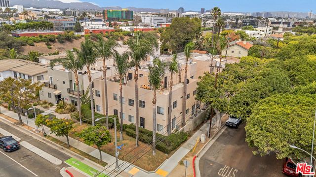 1757 17th Street, Santa Monica