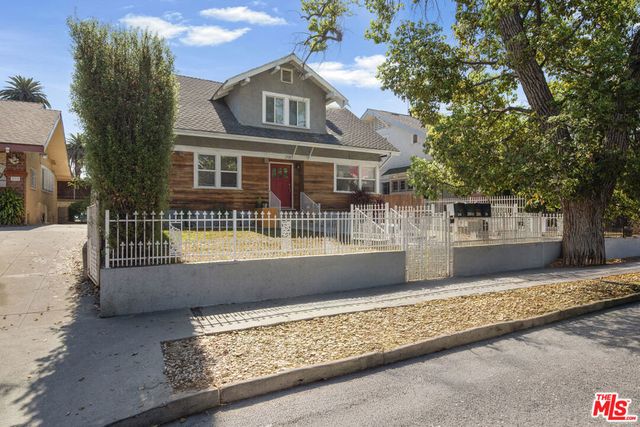 208 N Coronado Street, Los Angeles