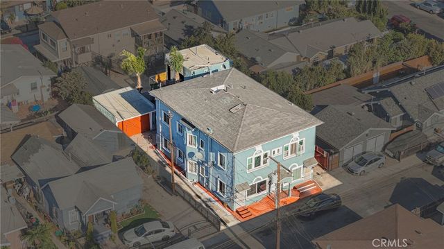 1071 N Almond Court, Long Beach