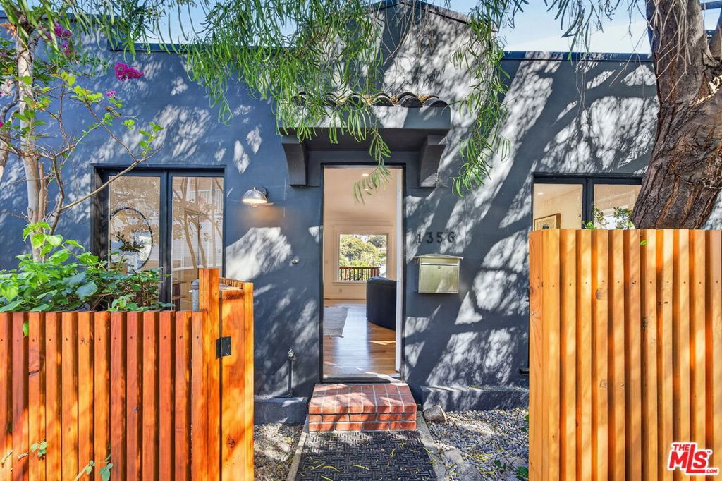 1356 Mcduff Street, Los Angeles
