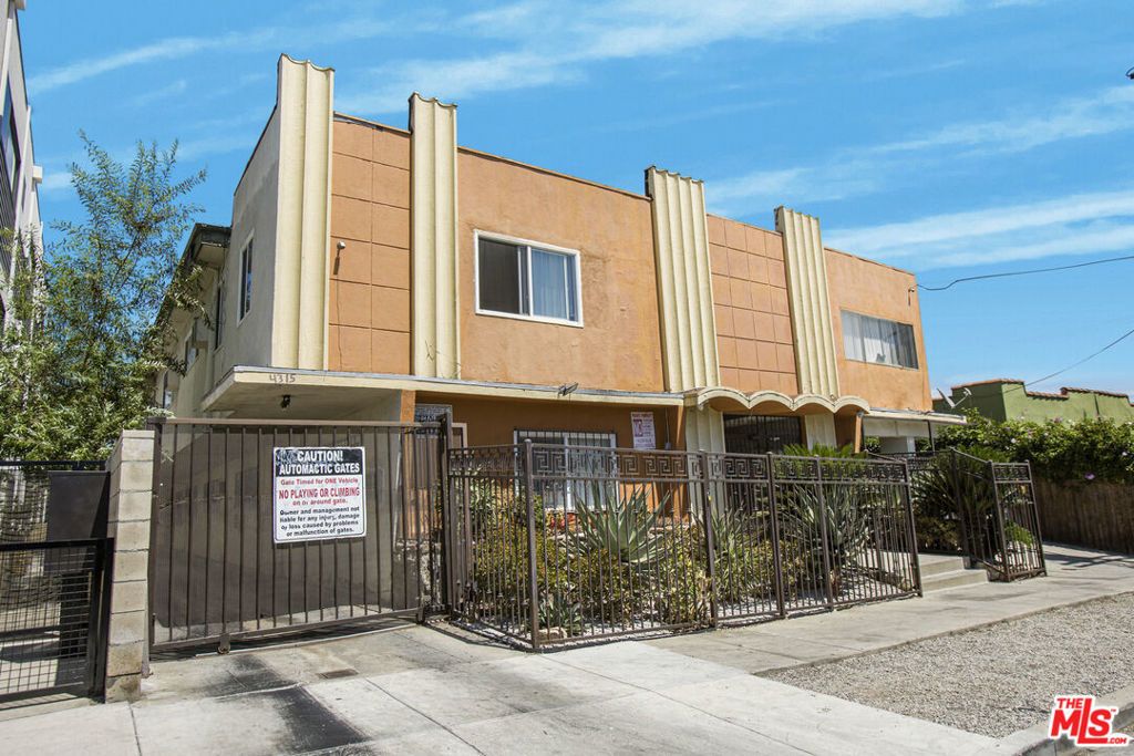 4315 Burns Avenue, Los Angeles