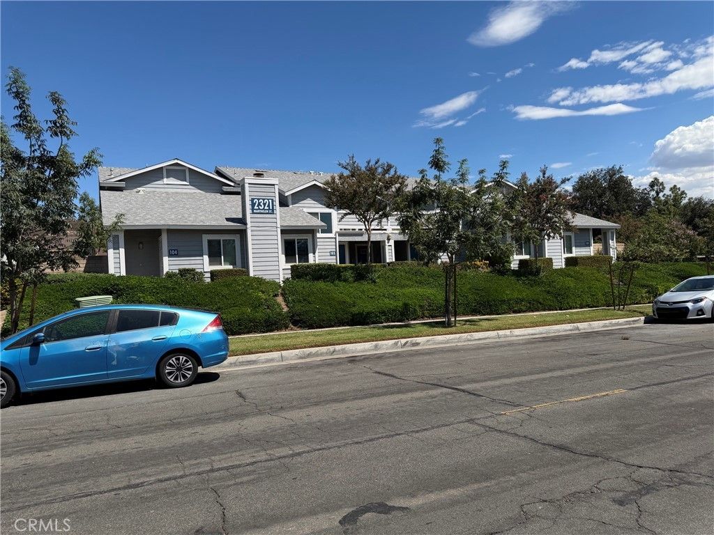 2321 Maryhelen Street, Corona