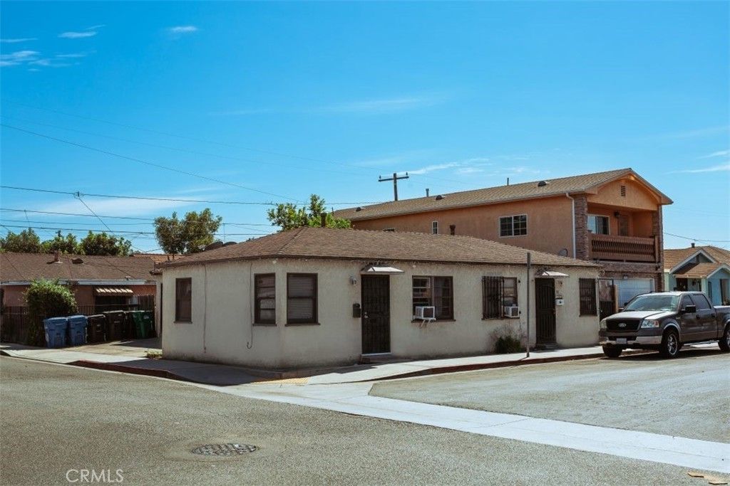 358 E 53rd Street, Long Beach