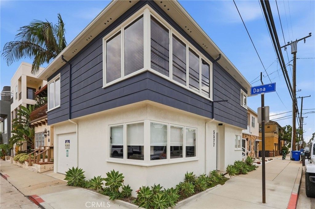 5577 E Ocean, Long Beach