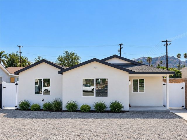 3752 3754 Mintern Street, Jurupa Valley