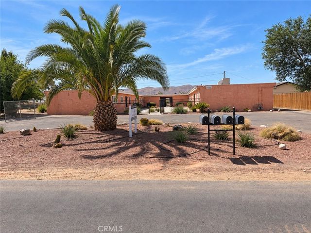 22129 Tehama, Apple Valley