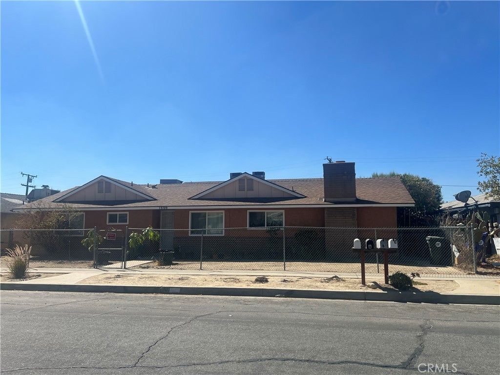 1569 W Ramona, Rialto