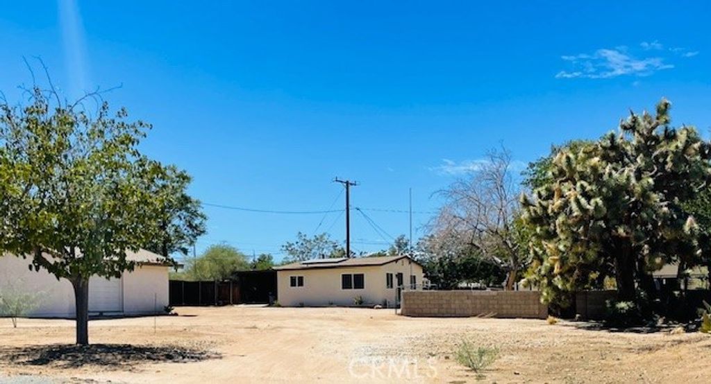 7746 Geronimo, Yucca Valley