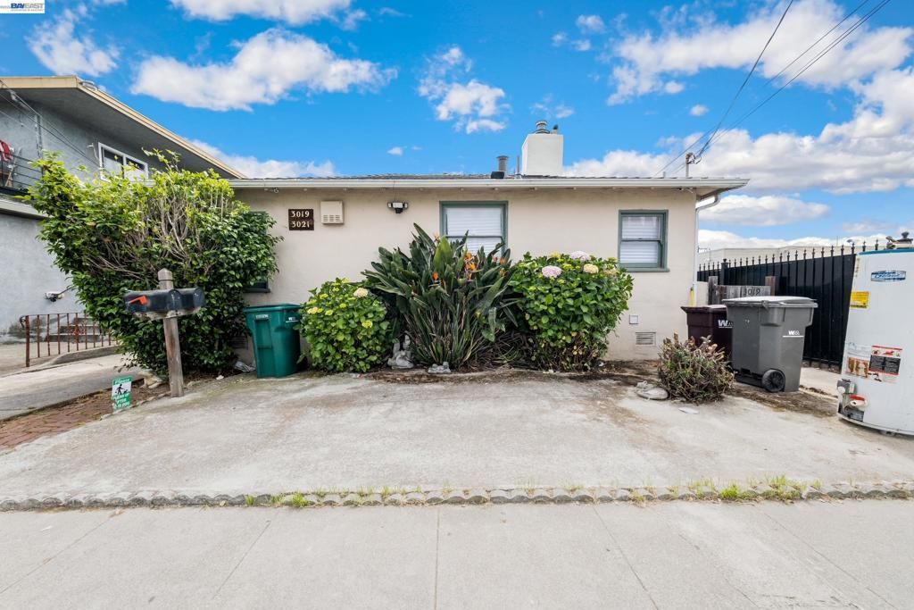 3019 Florida St, Oakland