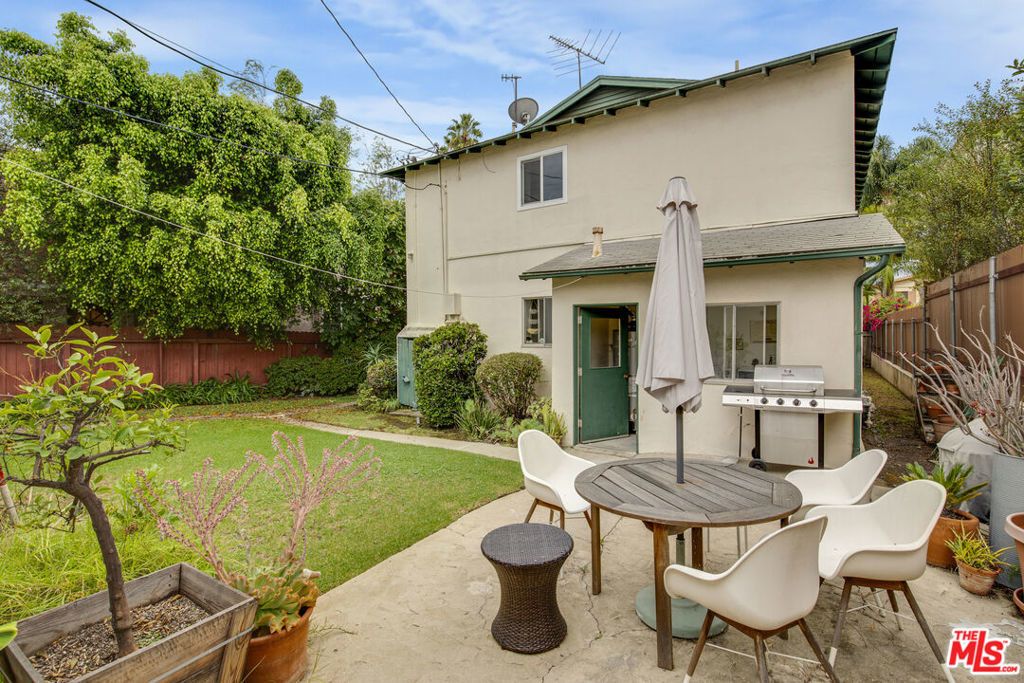1523 Berkeley Street, Santa Monica