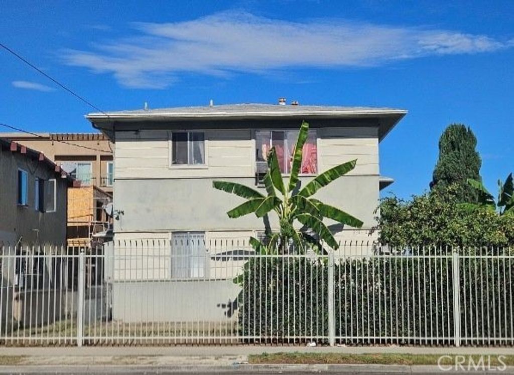 221 S Bonnie Brae, Los Angeles