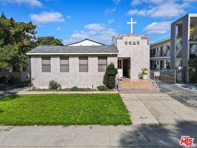 317 W Palmer Avenue, Glendale