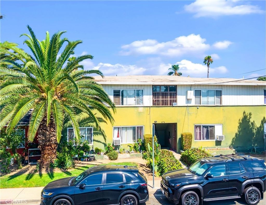 1072 W Wilson Street, Pomona