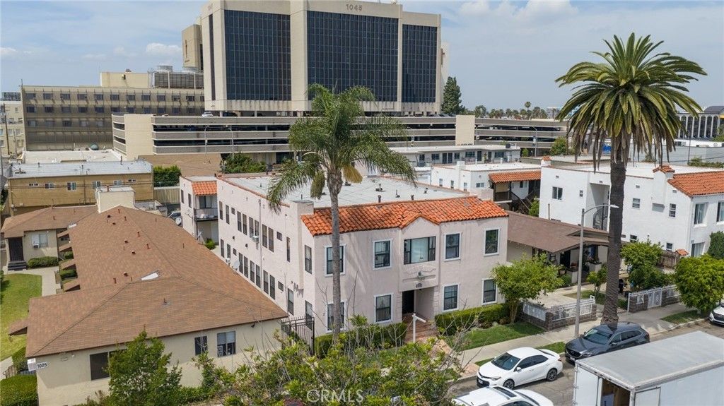 1035 Lime Avenue, Long Beach