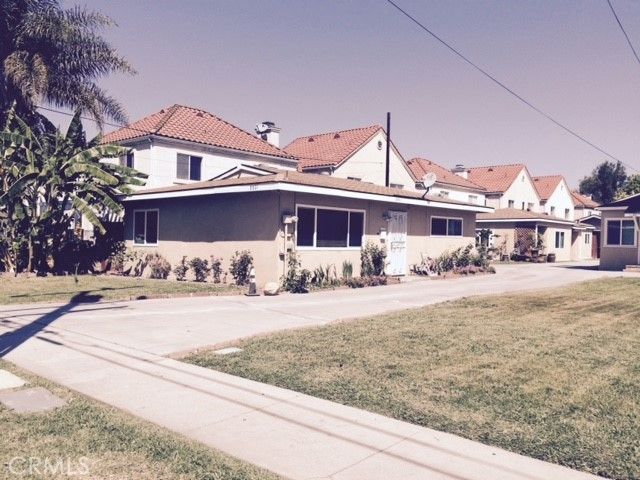 8803 Cedar, Bellflower