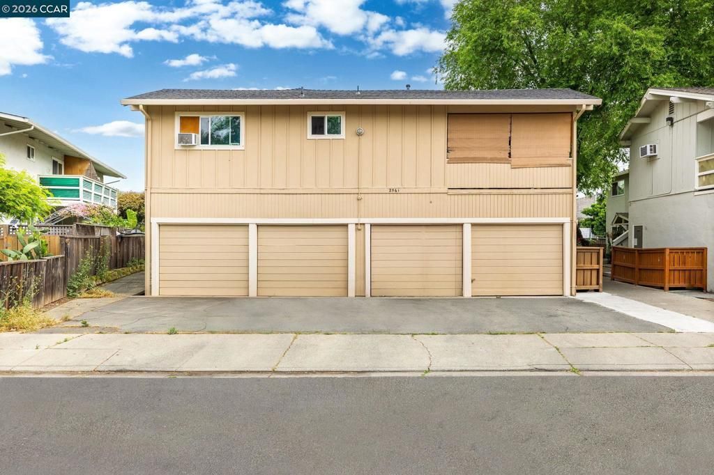 2561 Camara Cir, Concord