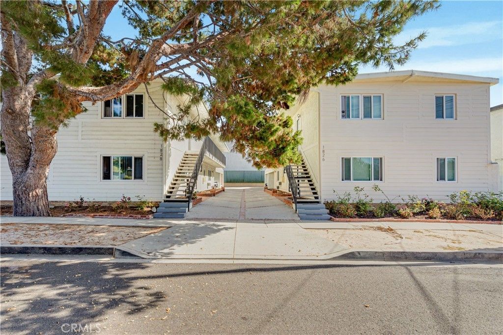 1826 12th Street, Manhattan Beach
