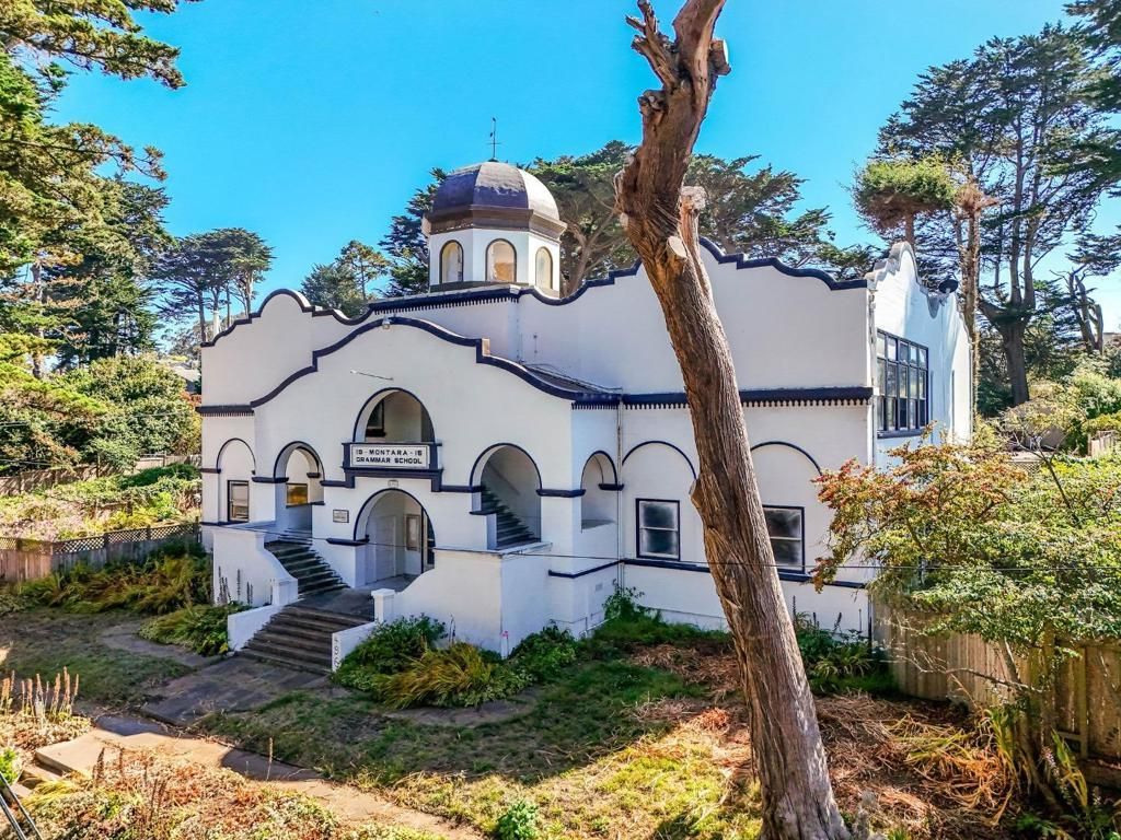 496 6th Street, Montara