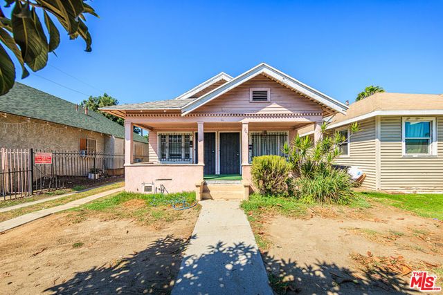 701 W Gage Avenue, Los Angeles