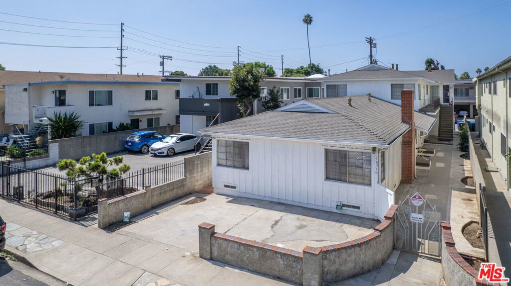 1631 Granville Avenue, Los Angeles