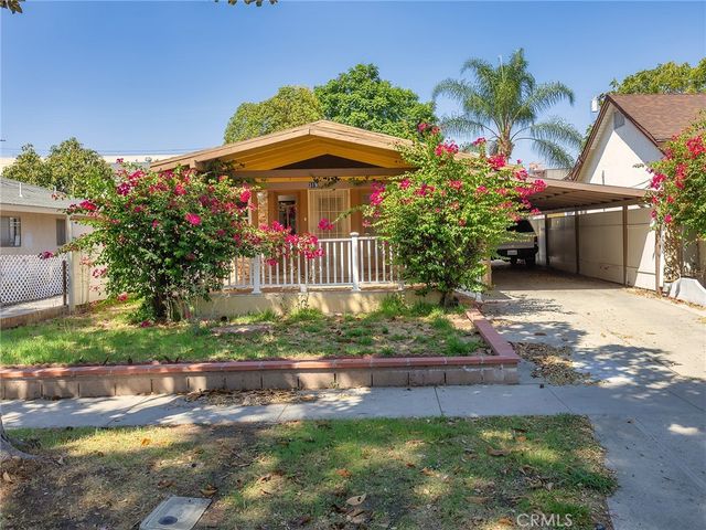 319 W Windsor Road, Glendale