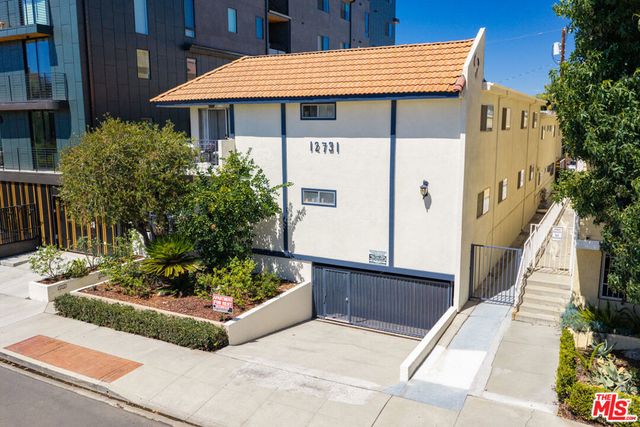 12731 Mitchell Avenue, Los Angeles