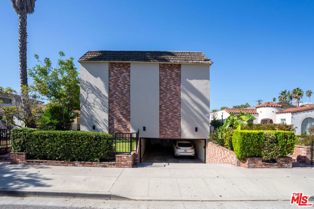 1434 Berkeley Street, Santa Monica