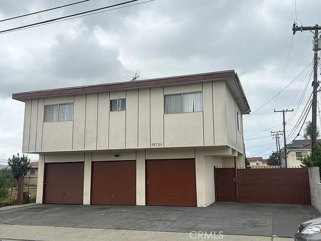 16701 S Berendo, Gardena