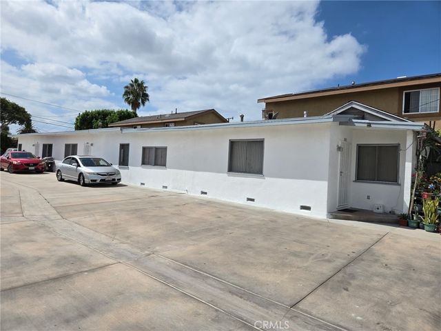 4733 W 159th, Lawndale
