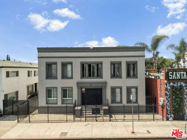 4309 S Main Street, Los Angeles